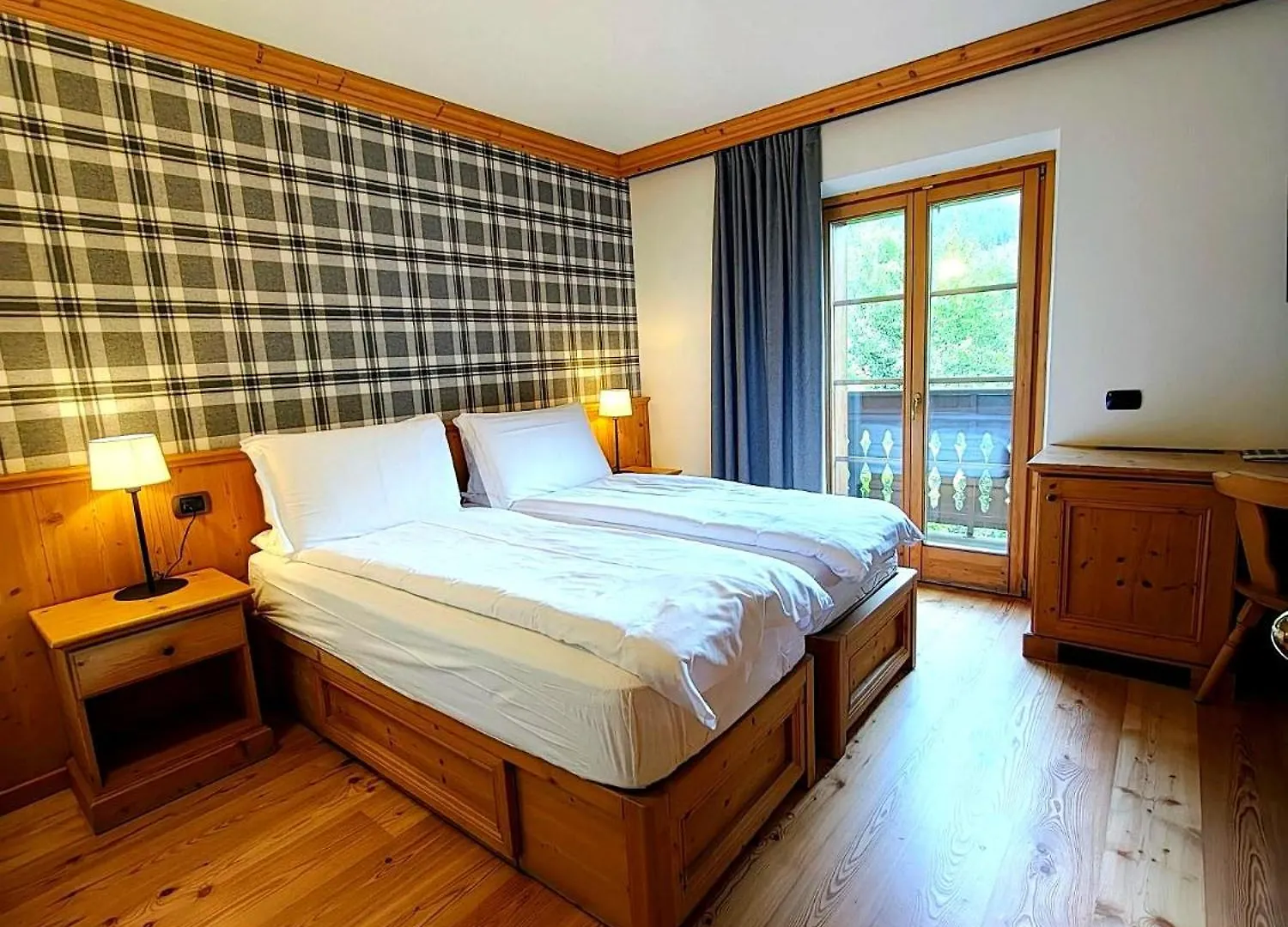 Alpi & Golf Hotel Bormio 3*,  Italy